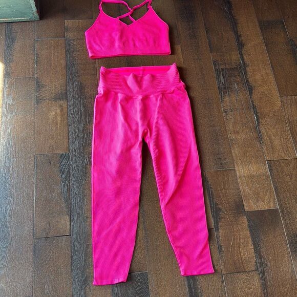 Good American Essentials chunky rib knit leggings and bra set size 5/6 or large - Picture 1 of 11
